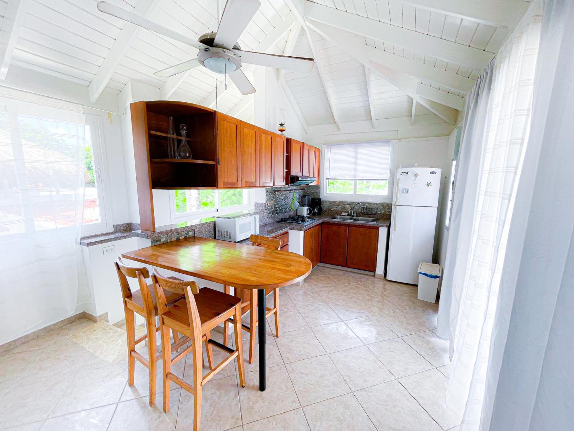 Resort Condo-hotel With & Private Wifi Bbq Club & 5*
